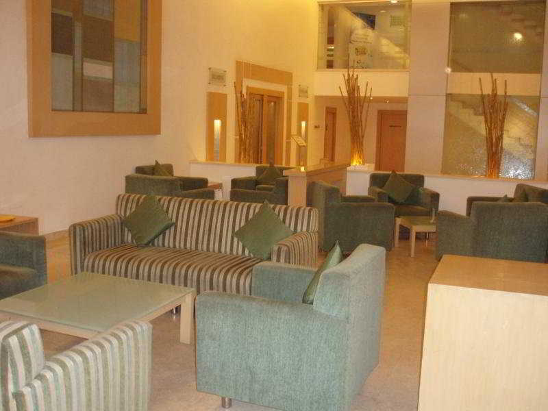 Ramada By Wyndham Chennai Egmore Exterior foto