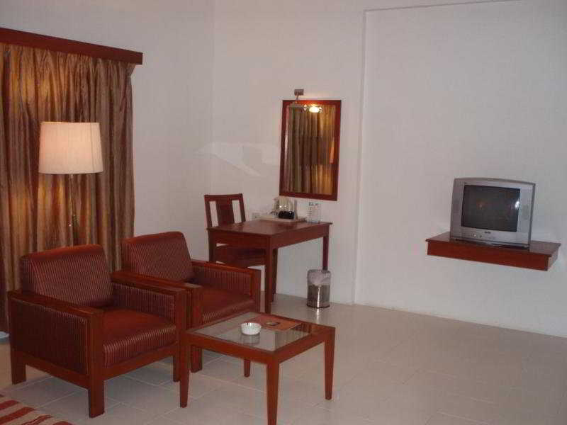 Ramada By Wyndham Chennai Egmore Exterior foto